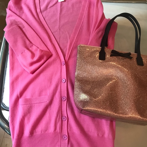 🌸🌸🌸 SOLD 🌸🌸🌸. J.Crew classic cardigan 100 % merino wool pink 🌸 - Picture 6 of 6